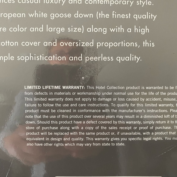 - Hotel Collection Goose down comforter medium Weight queen - Picture 7 of 7